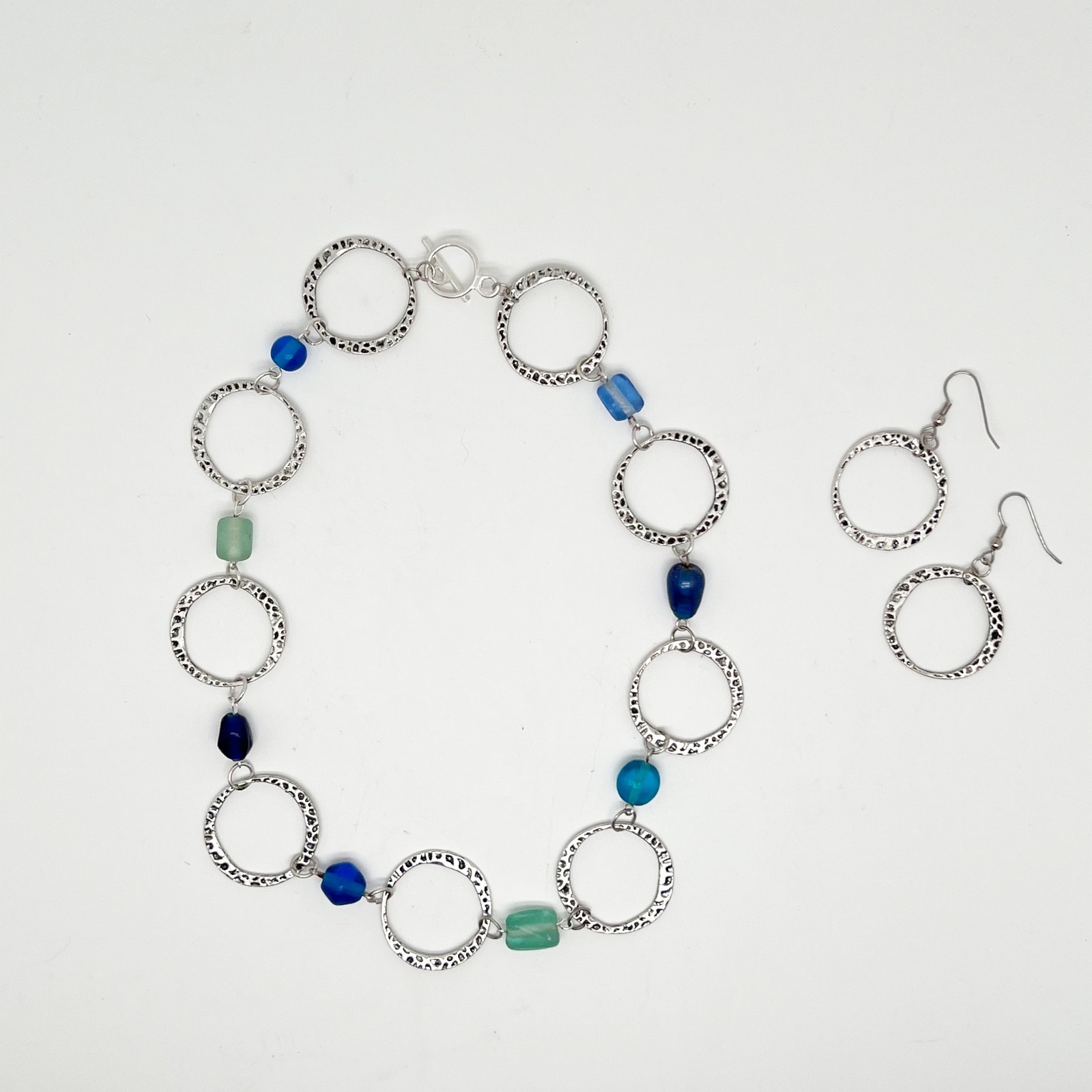 Handmade Hammered Silver Tone Circle Ring & Bead Necklace With Earrings Set